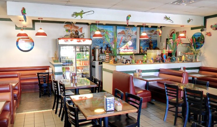 Mariscos Clemente storefront in Fullerton, California.